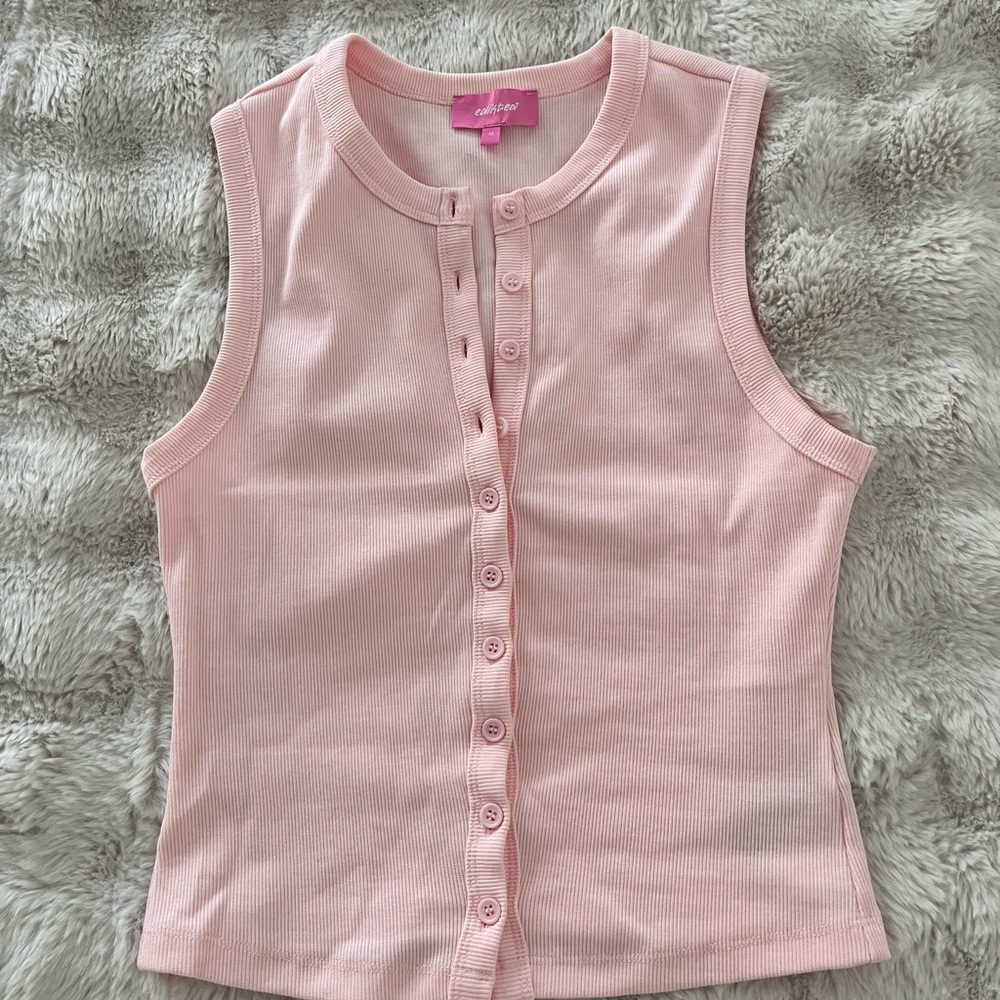 Edikted Light Pink Ribbed Button-Front Tank Top